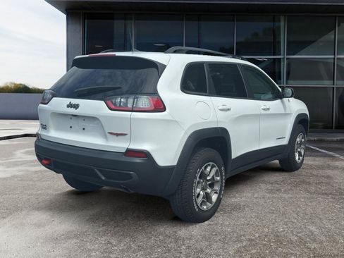 Used 2022 Jeep Cherokee Trailhawk w/ Premium Leather Package AWD/4WD image 5