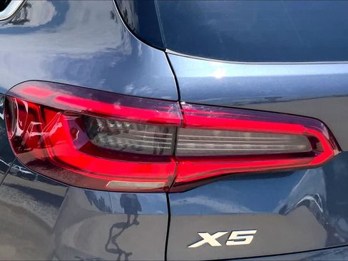 Used 2019 BMW X5 xDrive40i w/ Premium Package 2 AWD/4WD image 55