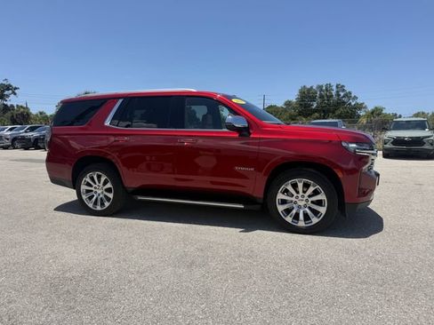 Used 2021 Chevrolet Tahoe Premier w/ Premium Package AWD/4WD image 2