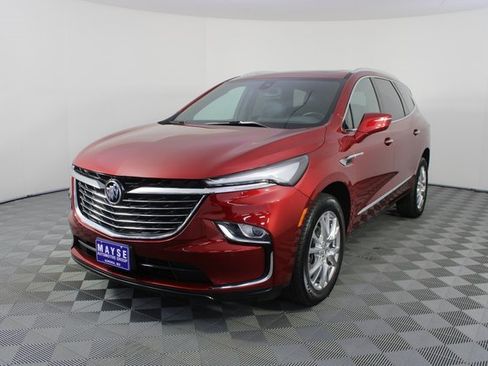 Used 2023 Buick Enclave Essence w/ Experience Buick Package image 24