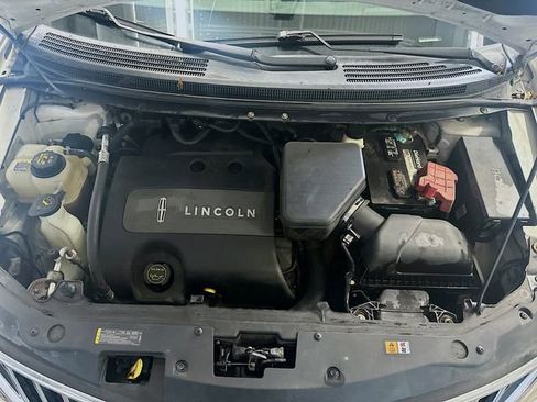 Used 2015 Lincoln MKX AWD w/ Equipment Group 102A image 30