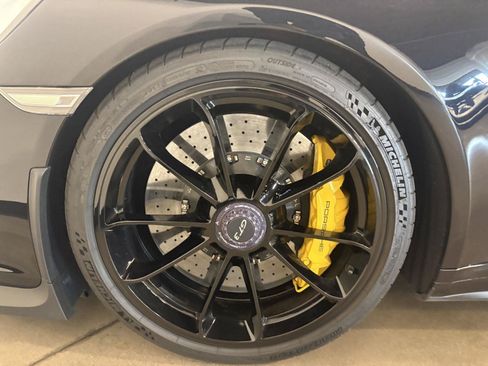 Used 2015 Porsche 911 GT3 RWD image 50