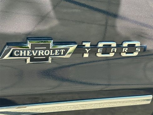 Used 2018 Chevrolet Silverado 1500 LTZ Z71 w/ Centennial Edition image 11