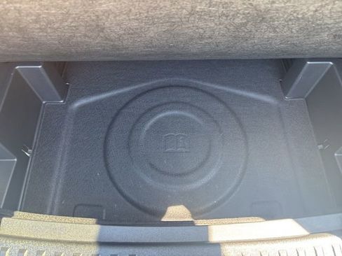 Used 2026 Chevrolet Equinox LT w/ Convenience Package II image 21