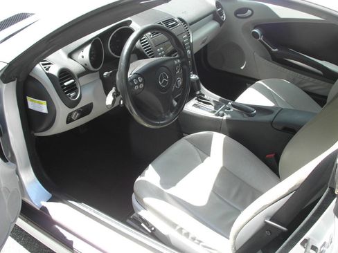 Used 2007 Mercedes-Benz SLK 280 image 3