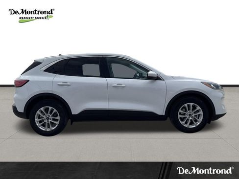 Used 2021 Ford Escape SE FWD image 4