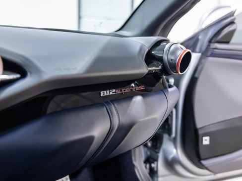 Used 2019 Ferrari 812 Superfast RWD image 51
