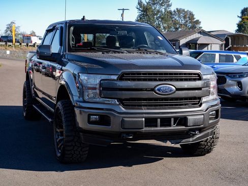 Used 2019 Ford F150 Lariat w/ Equipment Group 502A Luxury image 2