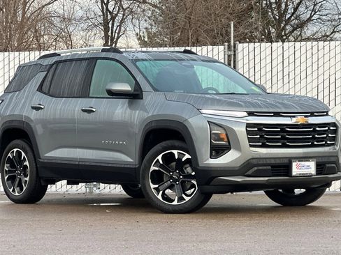 New 2026 Chevrolet Equinox LT w/ Convenience Package II image 2