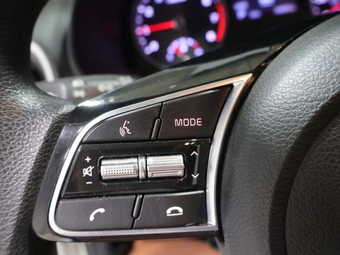 Used 2019 Kia Forte LXS FWD image 28