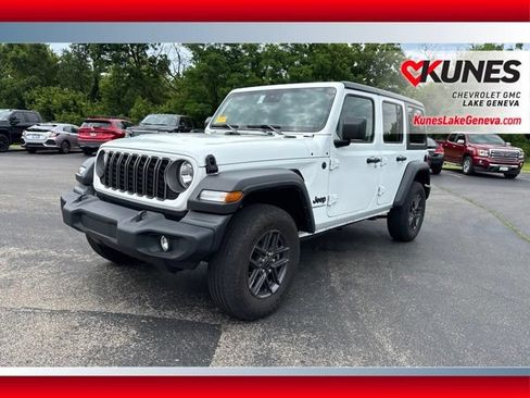 Used 2025 Jeep Wrangler Unlimited Sport AWD/4WD image 11