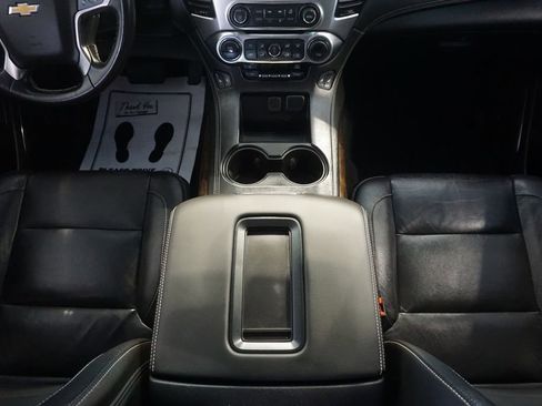 Used 2020 Chevrolet Tahoe LT AWD/4WD image 31