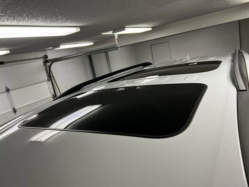 Certified 2023 Chevrolet Traverse RS AWD/4WD image 18