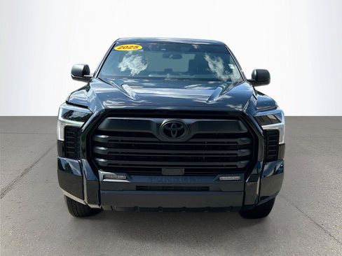 Used 2025 Toyota Tundra SR5 AWD/4WD image 9