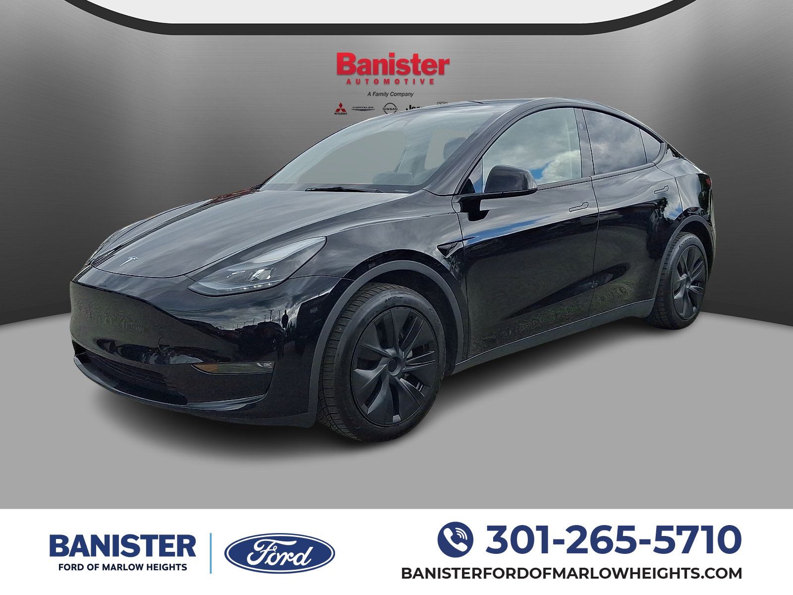 Used 2024 Tesla Model Y Long Range AWD/4WD image 1
