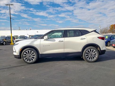 Used 2023 Chevrolet Blazer Premier w/ Enhanced Convenience Package image 4