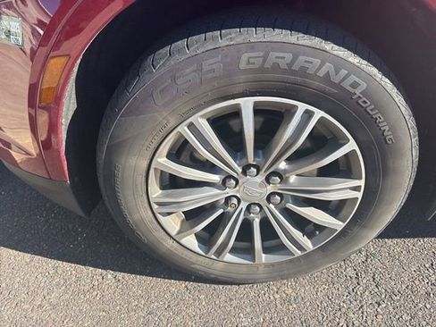 Used 2019 Cadillac XT5 Luxury image 8