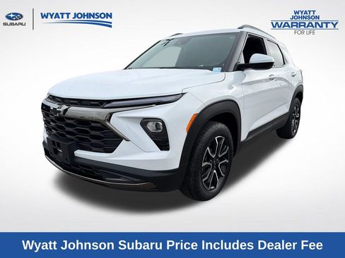 Used 2024 Chevrolet TrailBlazer ACTIV w/ Driver Confidence Package FWD image 1
