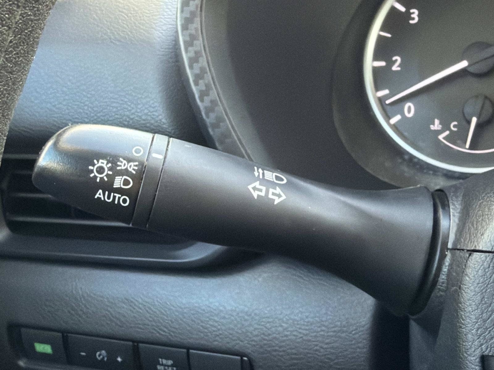 Used 2024 Nissan Sentra S FWD image 26