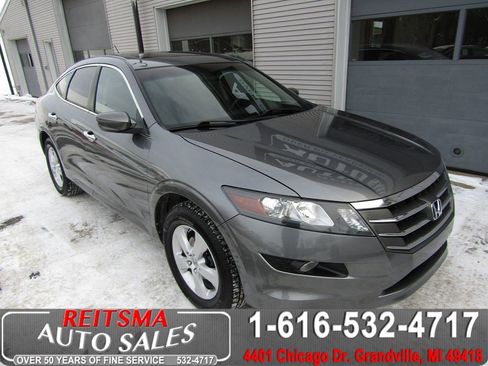 Used 2010 Honda Crosstour EX image 1