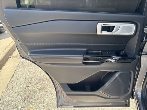 Used 2021 Ford Explorer ST w/ Equipment Group 401A image 42