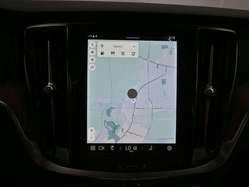 New 2025 Volvo S60 B5 Plus w/ Climate Package image 15