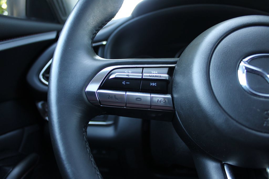 Used 2023 MAZDA CX-30 AWD 2.5 S w/ Preferred Package image 17