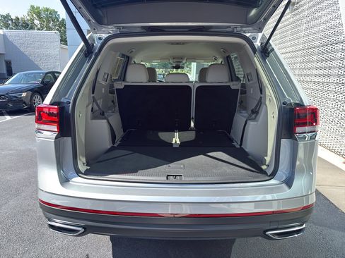 Used 2026 Volkswagen Atlas SE AWD/4WD image 11