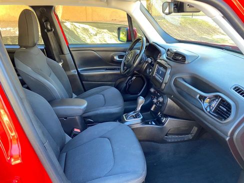 Used 2018 Jeep Renegade Altitude w/ Popular Equipment Group image 48