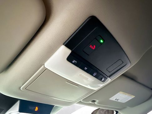Used 2023 Nissan Rogue SV FWD image 20
