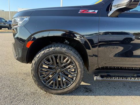 Used 2021 Chevrolet Tahoe Z71 w/ Rear Media and Nav Package image 26