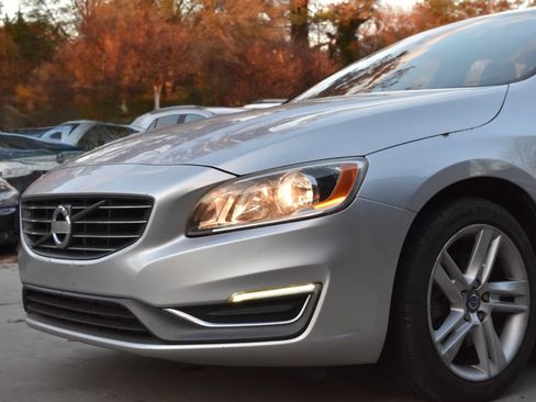 Used 2015 Volvo V60 T5 Premier image 7