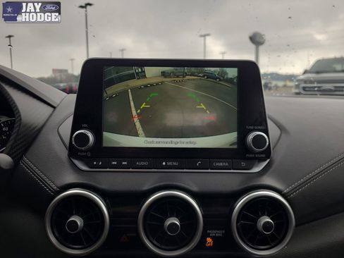 Used 2024 Nissan Sentra SV image 33