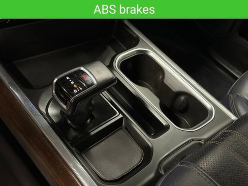 Certified 2023 Chevrolet Silverado 1500 High Country w/ Technology Package AWD/4WD image 34