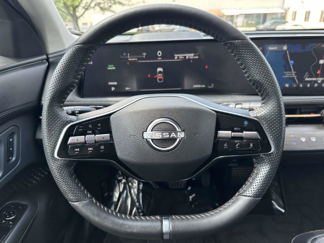 Used 2024 Nissan Ariya AWD image 22