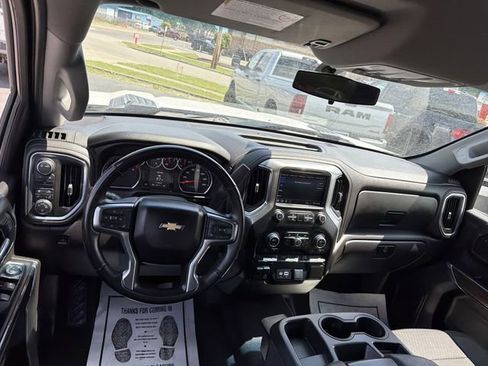 Used 2023 Chevrolet Silverado 2500 LT w/ Convenience Package AWD/4WD image 14