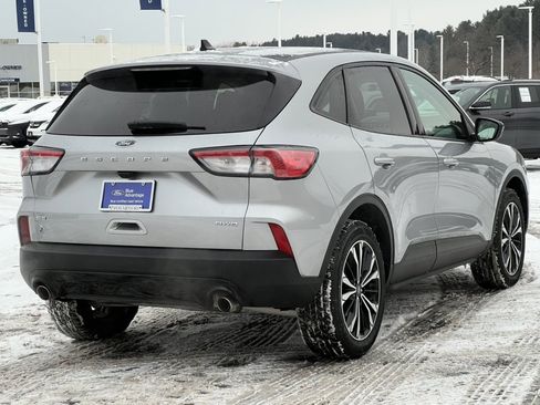 Certified 2021 Ford Escape SE w/ SE Sport Appearance Package image 8