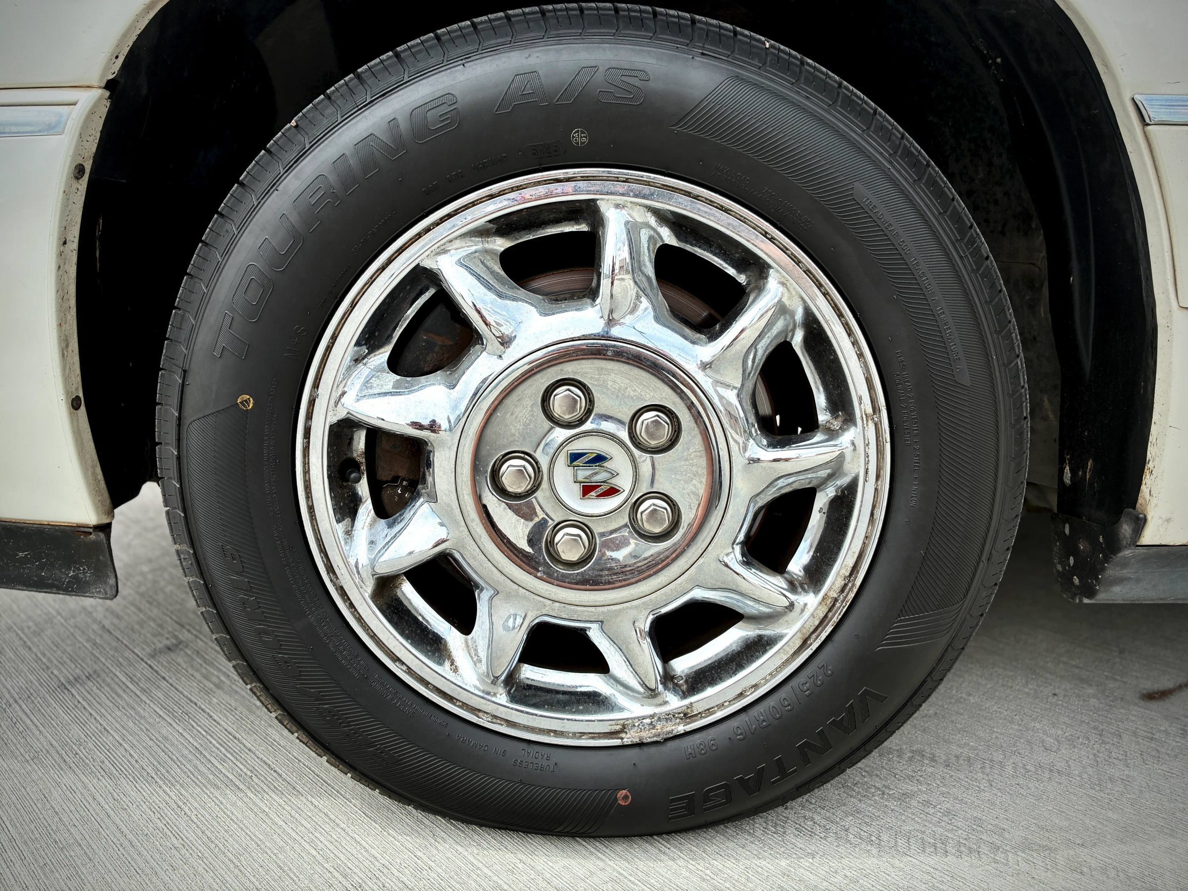 Used 2002 Buick Park Avenue w/ Prestige Pkg FWD image 24