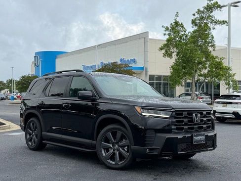 New 2026 Honda Pilot Sport image 2