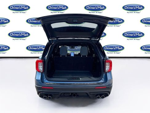 Used 2020 Ford Explorer ST w/ Premium Technology Package image 27