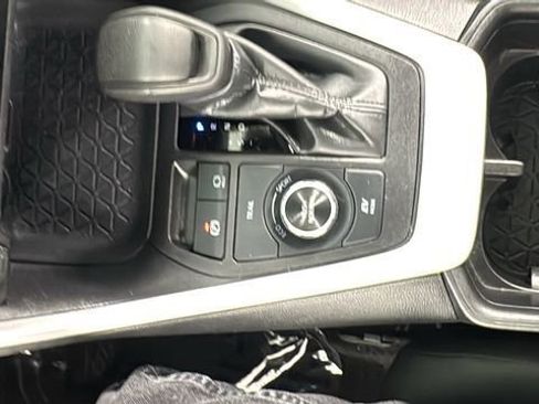 Used 2024 Toyota RAV4 LE image 28