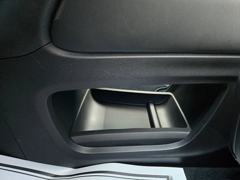 New 2026 Chrysler Pacifica Limited AWD/4WD image 33