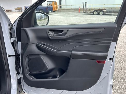 New 2025 Ford Escape Active w/ Cold Weather Package image 23