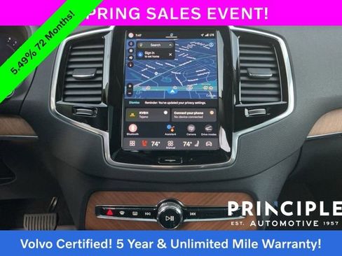 Certified 2023 Volvo XC90 B5 Plus w/ Protection Package Premier image 19
