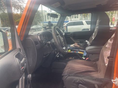 Certified 2017 Jeep Wrangler Unlimited Sport w/ Connectivity Group image 9