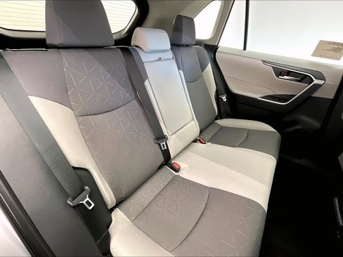 New 2025 Toyota RAV4 XLE image 10