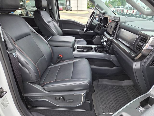 Used 2024 Ford F250 Lariat w/ Lariat Ultimate Package AWD/4WD image 14