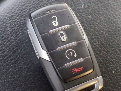 Used 2019 RAM 1500 Big Horn image 37