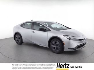 Used 2025 Toyota Prius LE FWD video 1