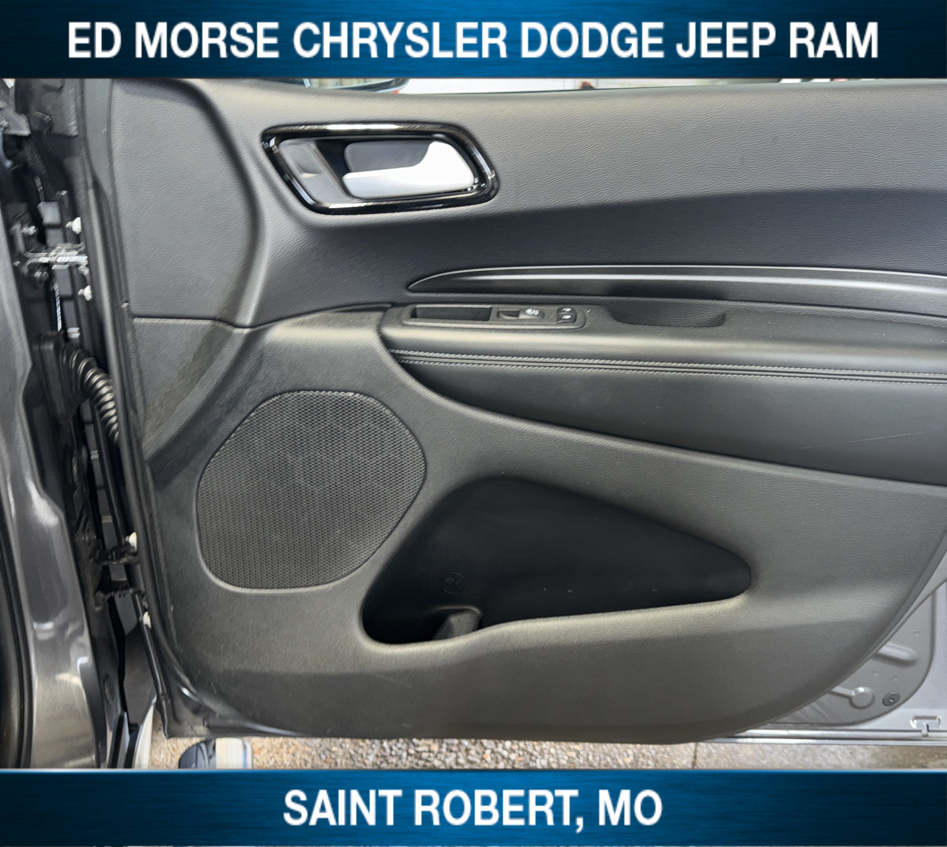 Used 2023 Dodge Durango SXT w/ Trailer Tow Group IV AWD/4WD image 37
